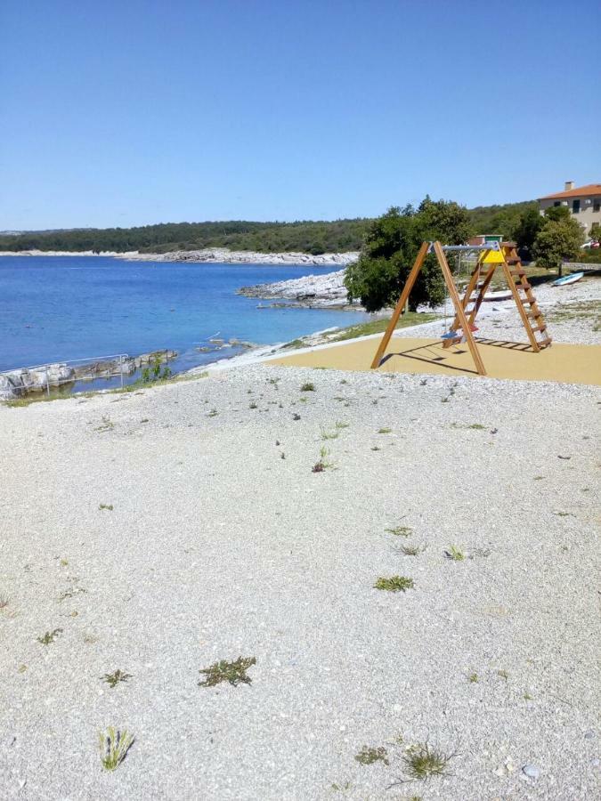 Apartman Knapic Koromačno Dış mekan fotoğraf