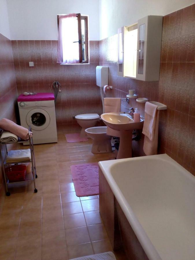 Apartman Knapic Koromačno Dış mekan fotoğraf