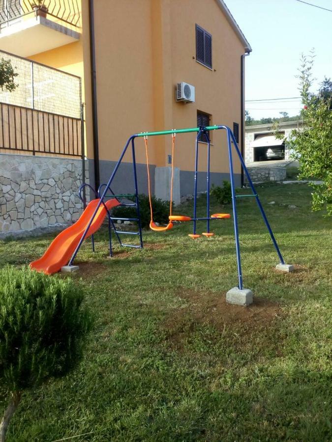 Apartman Knapic Koromačno Dış mekan fotoğraf